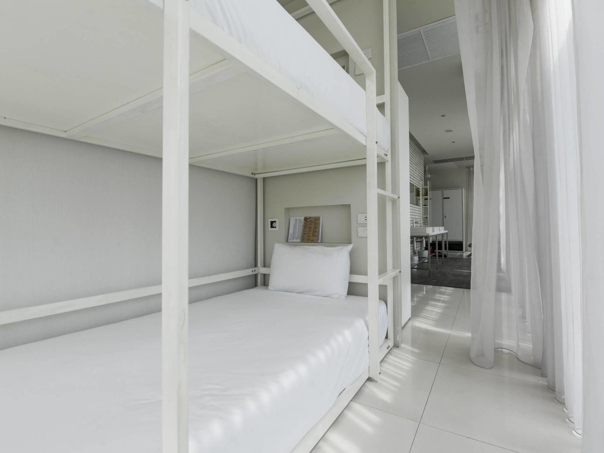 Refillnow! Hostel Bangkok Buitenkant foto